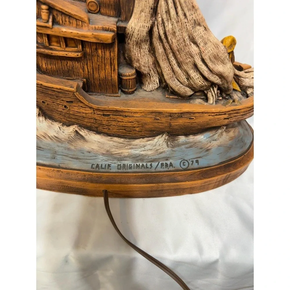 Vintage 1979 California Originals Fishing Boat Table Lamp Nautical Trawler Works